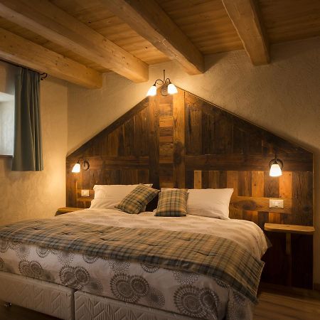 Chambres D'Hotes La Moraine Enchantee Gressan Exterior photo