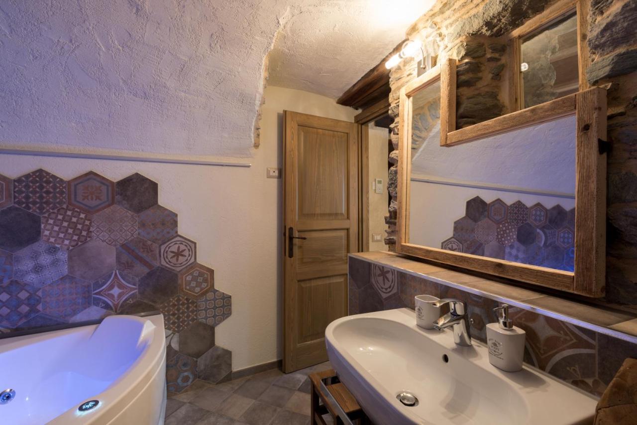 Chambres D'Hotes La Moraine Enchantee Gressan Exterior photo