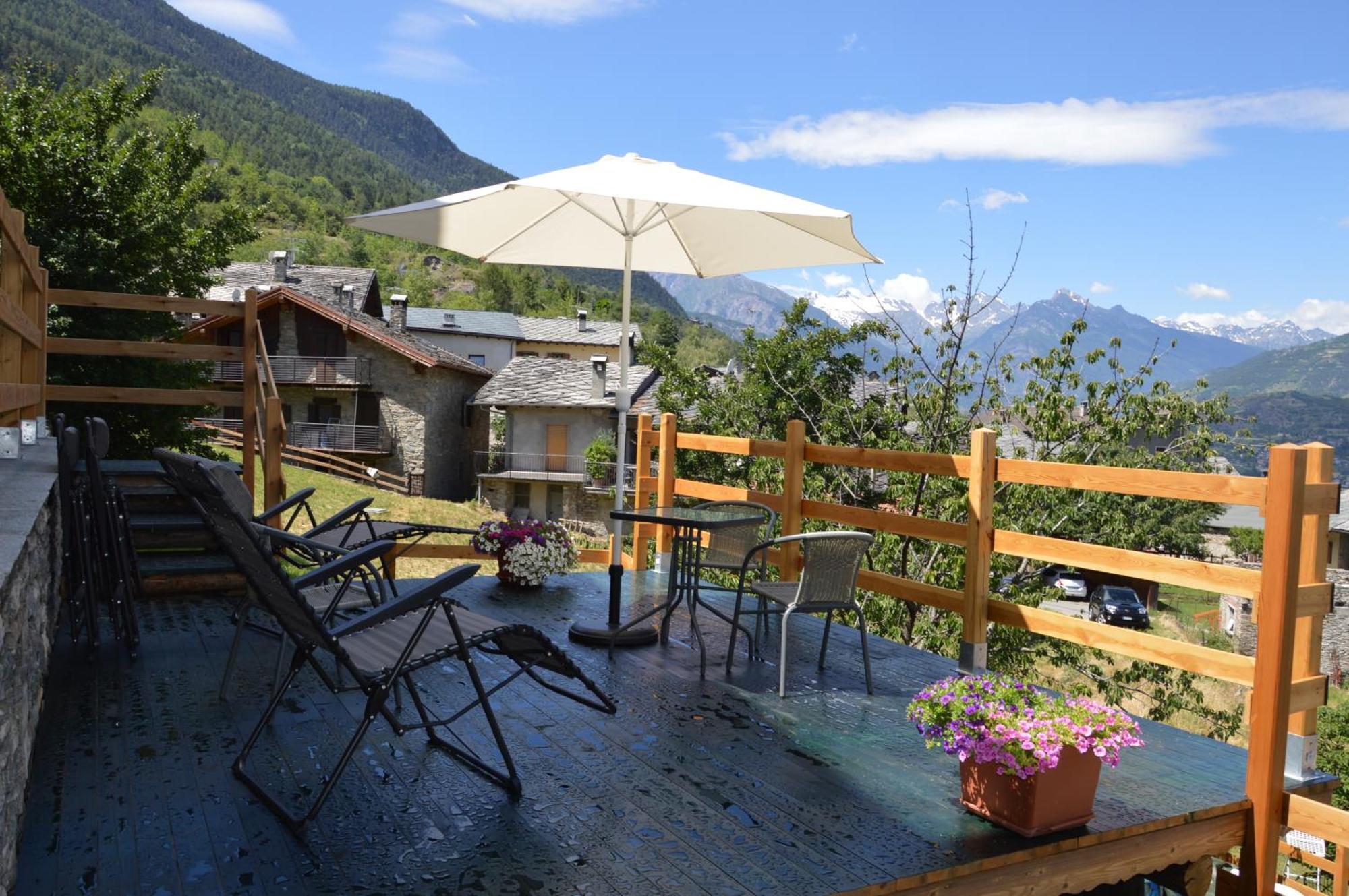 Chambres D'Hotes La Moraine Enchantee Gressan Exterior photo